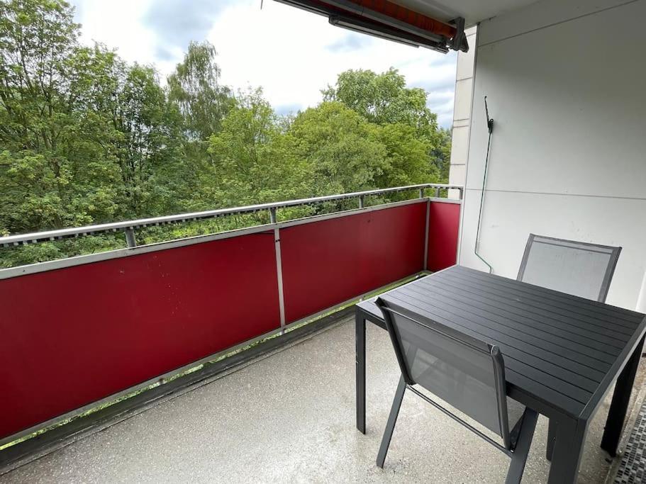 Moderne Und Moeblierte Wohnung! *